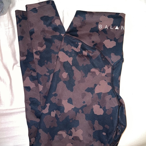 Balance Athletica/Vitality Base Camp Ascend Pant - Picture 2 of 2